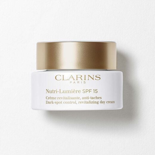 Nutri-Lumi&egrave;re SPF15