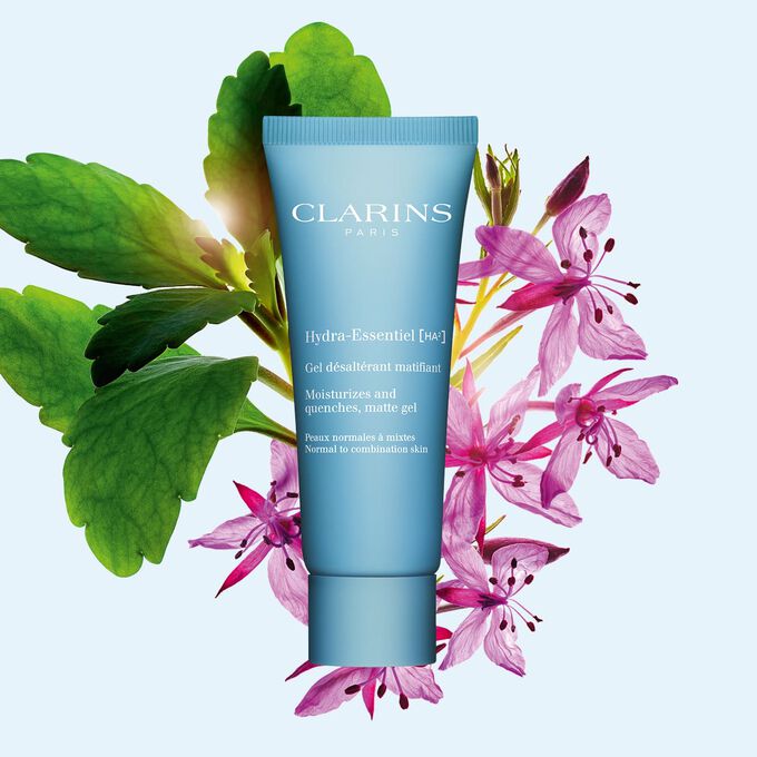 Bilde som viser Clarins Hydra-Essentiel Matte Gel, en ansiktsgel for bruk om dagen beriket med hyaluronsyre som tilf&oslash;rer fuktighet og matter ned.