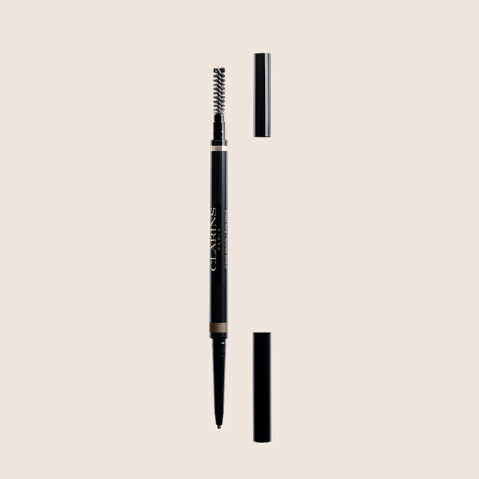 Packshot av Clarins 2-i-1 Light Brown Brow Pencil med integrert b&oslash;rste og ultrafin uttrekkbar spiss for naturlige bryn.