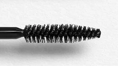 Børsten til Wonder Volume Mascara XXL. Gir ekstra fyldige vipper.